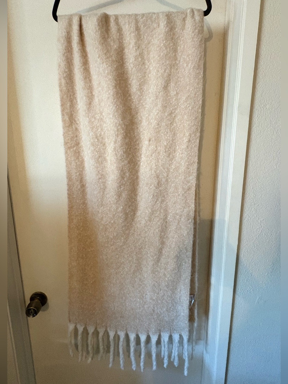 Sonoma Goods For Life Cream Chunky Oversized Brushed Blanket Scarf